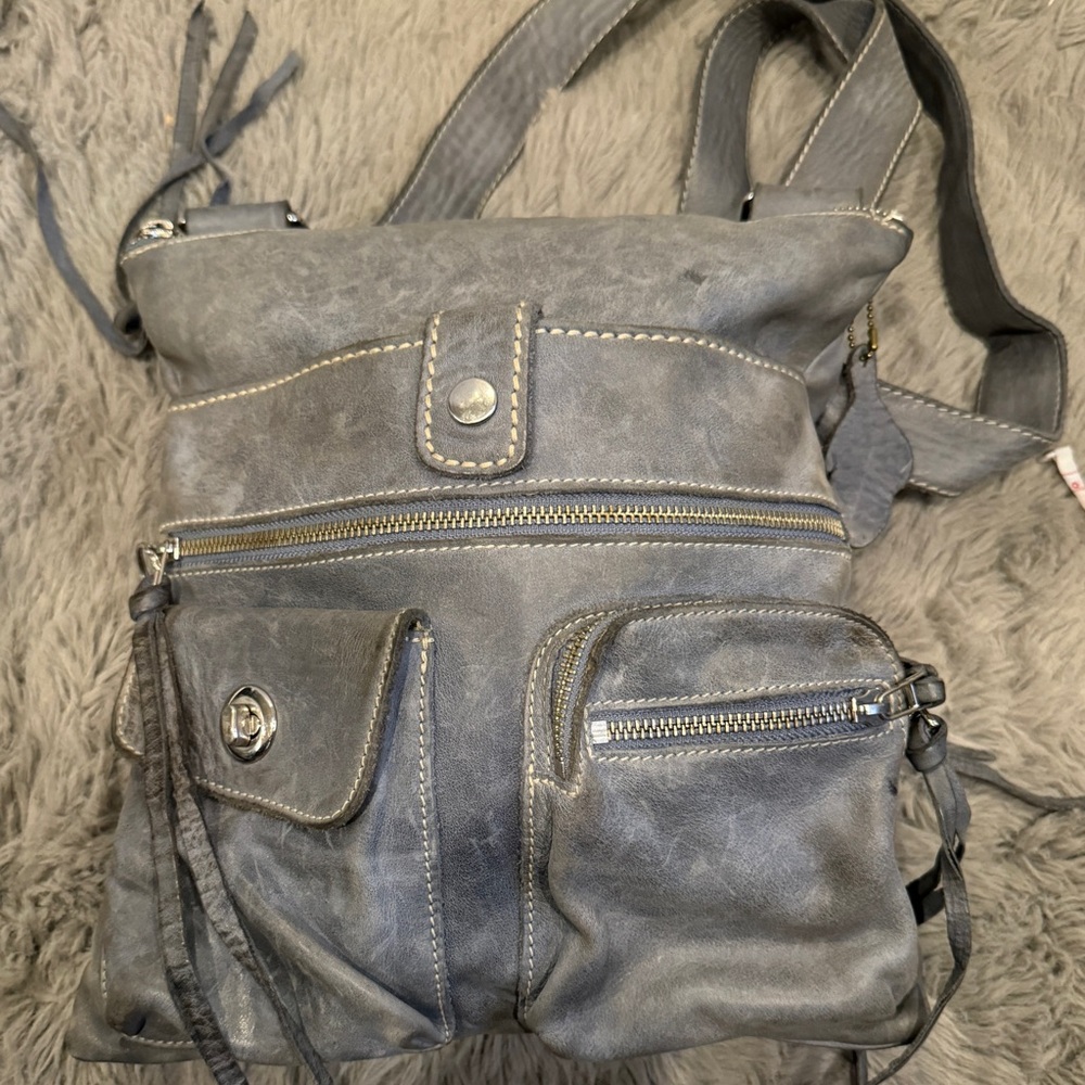 Roots Genuine Leather Shoulder Bag Made In CANADA Vintage 12"x11"